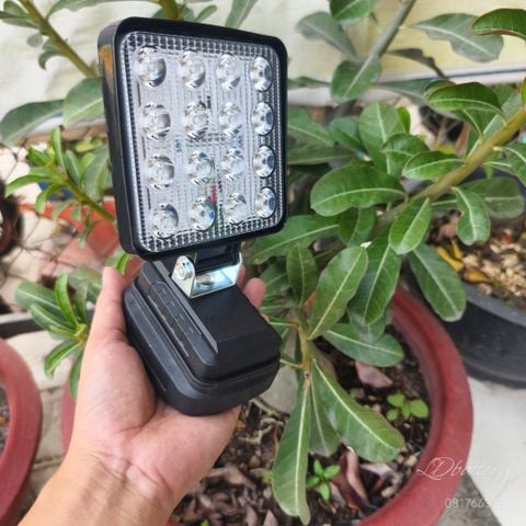  Thân đèn led chạy pin chân phổ thông 