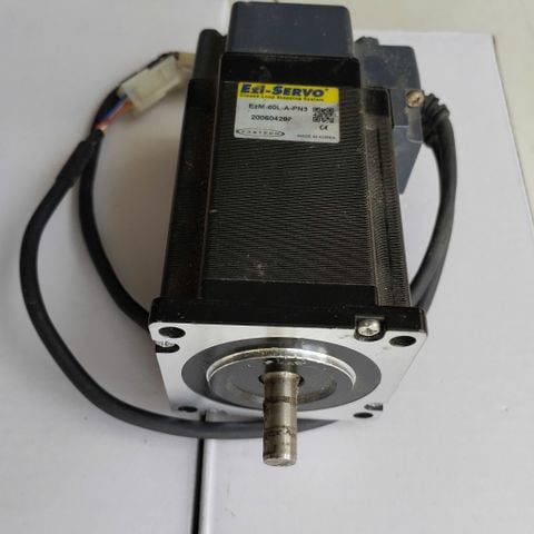  Động cơ ezi servo 56L 