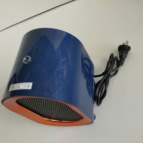  Máy sưởi mới nhưng bi hư ko lên điện bán xác 30k 