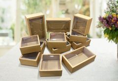 Hộp Quà Kraft Xếp Hình Chữ Nhật - 23 x  17 x 7 cm - Linh Lan