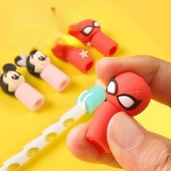 Vỉ 3 Món Nắp Đậy Bút Chì - Dụng Cụ Học Tập In Hoạt Hình Disney Dễ Thương Cho Học Sinh