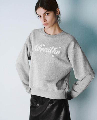  URBAN REVIVO - Áo sweatshirt nữ cổ tròn tay dài 