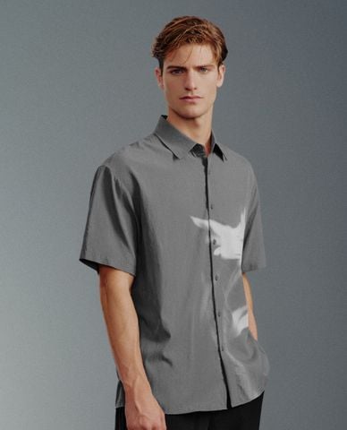  URBAN REVIVO - Áo sơ mi nam cổ bẻ tay ngắn Printed Button Up Loose 