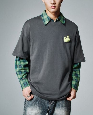  URBAN REVIVO - Áo thun nam cổ tròn tay ngắn trẻ trung 