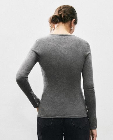  URBAN REVIVO - Áo dệt kim nữ cổ tròn tay dài phom ôm 