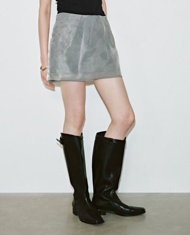  URBAN REVIVO - Chân váy chữ A phom mini nữ tính 