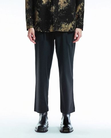  URBAN REVIVO - Quần nam ống đứng thanh lịch Tailored Straight 