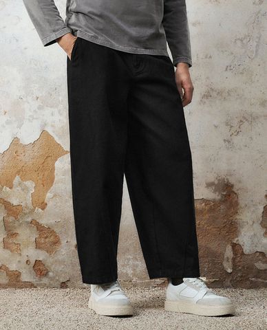  URBAN REVIVO - Quần nam ống đứng thanh lịch 