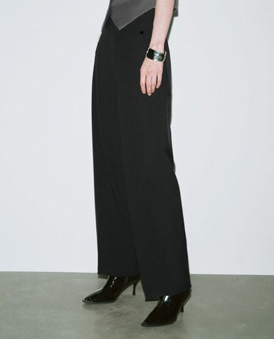  URBAN REVIVO - Quần nữ ống đứng lưng cao hiện đại Straight 