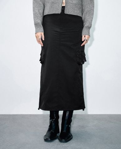  URBAN REVIVO - Chân váy phom suông midi phối túi hộp 