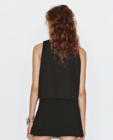  URBAN REVIVO - Áo sát nách nữ cổ bẻ phom croptop 