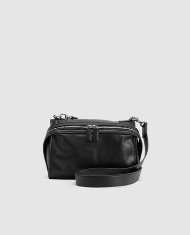  URBAN REVIVO - Túi đeo chéo nam phom chữ nhật 