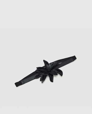  URBAN REVIVO - Thắt lưng nữ bản nhỏ đính hoa 