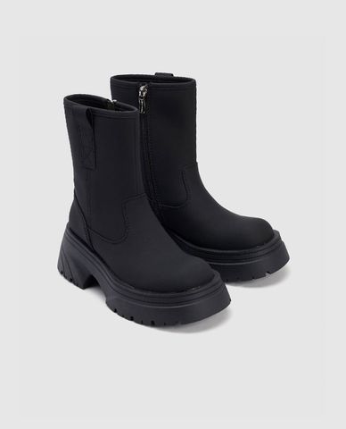  URBAN REVIVO - Giày boots nữ cổ cao cá tính Round Toe Ankle 