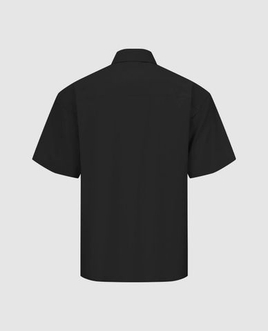  URBAN REVIVO - Áo sơ mi nam cổ bẻ tay ngắn phối túi 