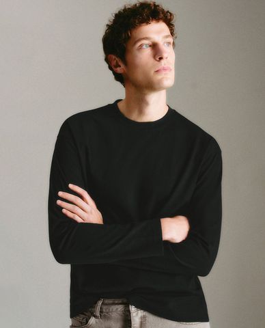  URBAN REVIVO - Áo thun nam cổ tròn tay dài 