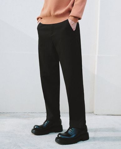  URBAN REVIVO - Quần nam ống đứng thanh lịch 