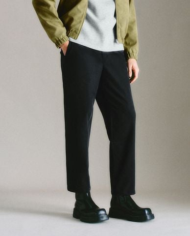  URBAN REVIVO - Quần nam ống đứng hiện đại 