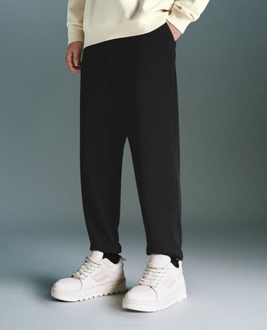  URBAN REVIVO - Quần jogger nam lưng thun 