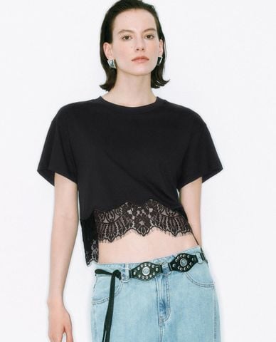  URBAN REVIVO - Áo kiểu nữ cổ tròn tay ngắn phối ren 