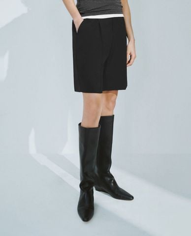  URBAN REVIVO - Quần short nữ ngang gối hiện đại 