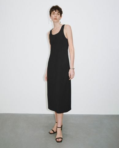  URBAN REVIVO - Đầm sát nách midi cổ chữ U A-Line 