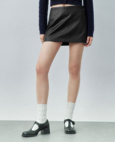  URBAN REVIVO - Chân váy chữ A mini thời trang 