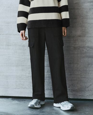  URBAN REVIVO - Quần nữ ống rộng lưng thun hiện đại 