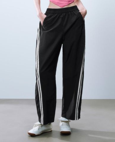  URBAN REVIVO - Quần dài nữ ống rộng lưng thun 