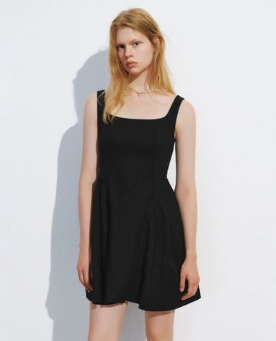  URBAN REVIVO - Đầm hai dây mini cổ vuông 