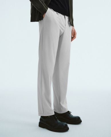  URBAN REVIVO - Quần nam ống đứng thanh lịch Tailored Straight 