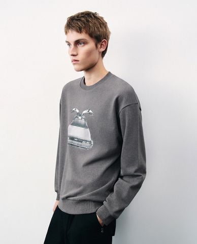  URBAN REVIVO - Áo sweatshirt nam cổ tròn tay dài Printed Loose 