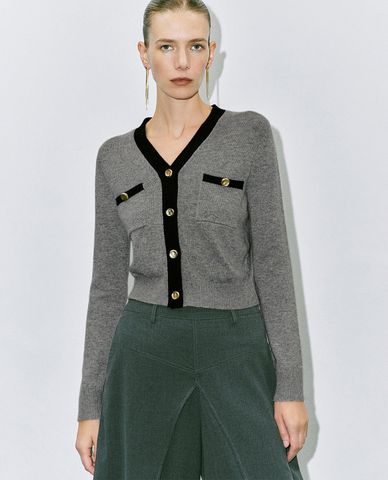  URBAN REVIVO - Áo khoác cardigan nữ cổ V tay dài Button Up 