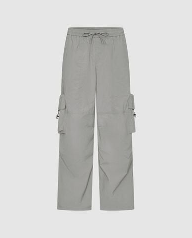  URBAN REVIVO - Quần ống rộng nam lưng thun Flap Pocket 