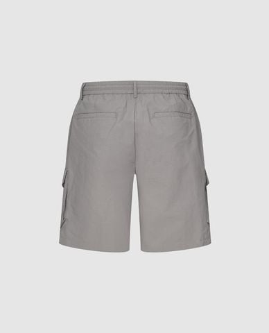  URBAN REVIVO - Quần short nam ống rộng phối túi hiện đại 