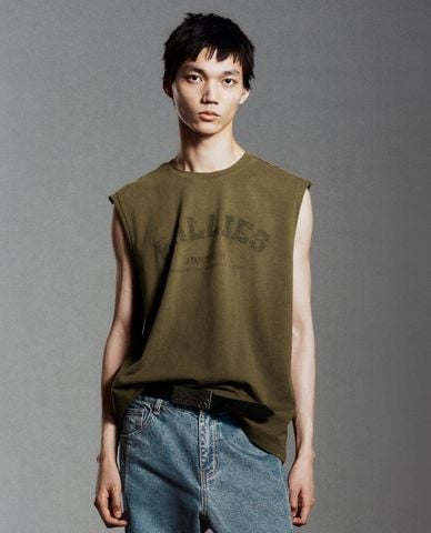  URBAN REVIVO - Áo sát nách nam cổ tròn Loose 