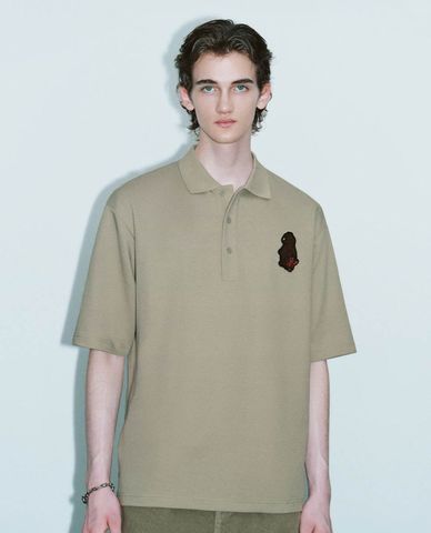  URBAN REVIVO - Áo polo nam cổ bẻ tay ngắn Cartoon Embossed Loose 