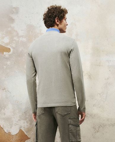  URBAN REVIVO - Áo thun nam cổ tròn tay dài 