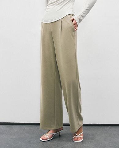  URBAN REVIVO - Quần nữ ống rộng xếp li thanh lịch 