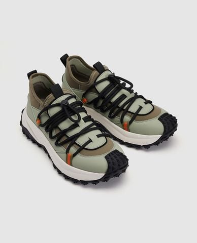  URBAN REVIVO - Giày sneakers nam cổ thấp cá tính Dad 