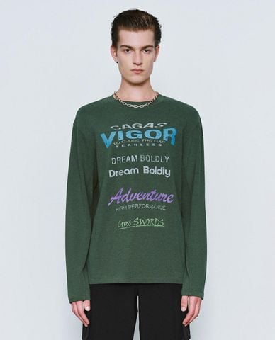  URBAN REVIVO - Áo thun nam cổ tròn tay dài in chữ 