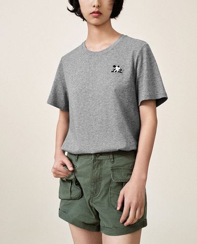  URBAN REVIVO - Áo thun nữ cổ tròn tay ngắn Printed Straight 