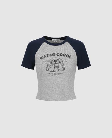  URBAN REVIVO - Áo croptop nữ cổ tròn tay ngắn trẻ trung 