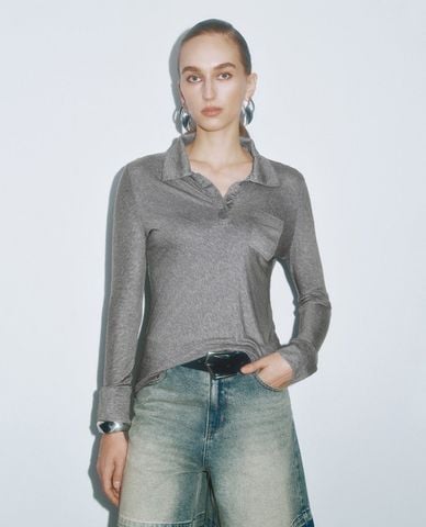  URBAN REVIVO - Áo polo nữ cổ bẻ tay dài phom ôm thời thượng 