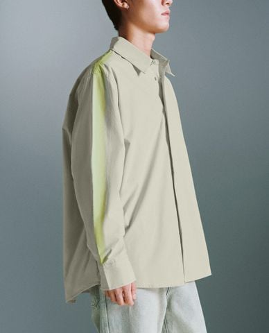  URBAN REVIVO - Áo sơ mi nam cổ bẻ tay dài Loose 