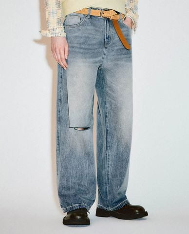  URBAN REVIVO - Quần jeans nam ống rộng hiện đại 