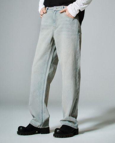  URBAN REVIVO - Quần jeans nam ống rộng thời trang 