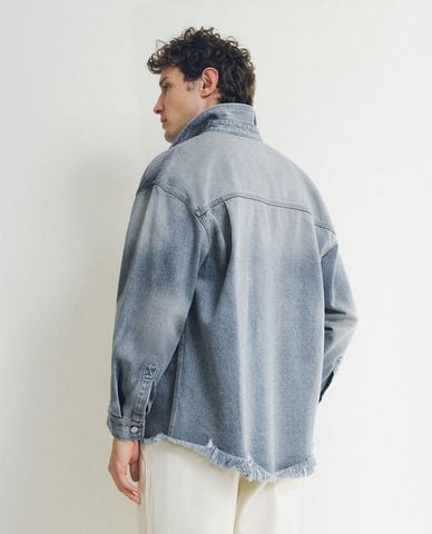  URBAN REVIVO - Áo sơ mi denim nam tay dài thanh lịch 