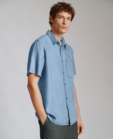  URBAN REVIVO - Áo sơ mi denim nam cổ bẻ tay ngắn trẻ trung Button Up Loose 