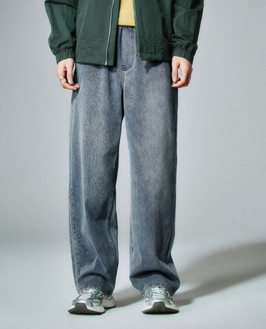  URBAN REVIVO - Quần jeans nam ống rộng lưng thun 